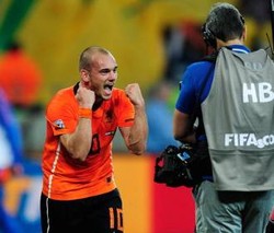 Leganya Sneijder Bisa Atasi Brasil