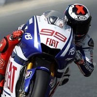 Lorenzo Pole Lagi!
