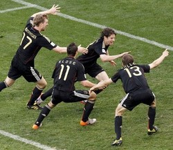 Awas, Digilas Panser!