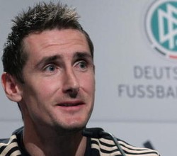 Spanyol Lebih Baik Dibanding Inggris dan Argentina