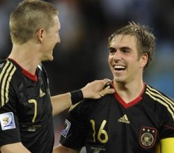 Lahm Dkk Sudah Jadi Pahlawan