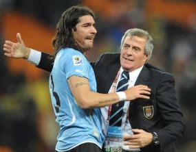 Persaingan Empat Pelatih Lokal