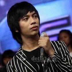 Sibuk, Rian dMasiv Belum Sempat Jenguk Ariel