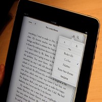Gunakan iPad, Pembaca Lebih Sulit Pahami Bacaan  