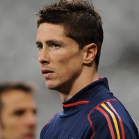 Torres Bertahan di Liga Inggris