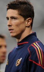 Torres Bertahan di Liga Inggris
