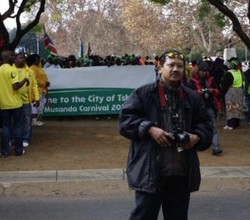 Hidup Nyaman di Negeri Safari