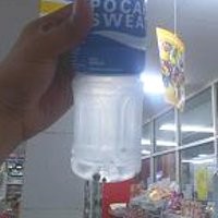 Benda Aneh dalam Botol Pocari Sweat 