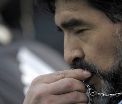 Akhir Bab Maradona Latih Argentina?