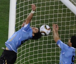 Stekelenburg: Suarez Kiper Terbaik