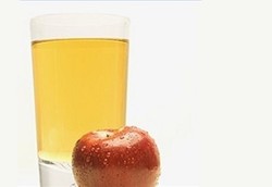 Mengatasi Sembelit dengan Jus Apel