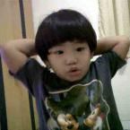 Sebastian Reinhart, 2,9 Tahun; Lelaki; m