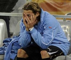 Pedih buat Forlan