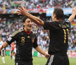 Der Panzer Juga Punya Messi