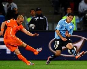 Gol Sneijder Hasil Keberuntungan