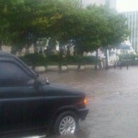 Jakarta Diguyur Hujan, Jl Rasuna Said Tergenang 