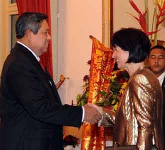 Jamuan Santap Malam Sambut Presiden Swiss