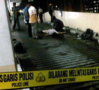 WNA Jatuh Dari Plaza Semanggi