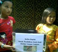 Galang Dana untuk Anak Korban Lapindo