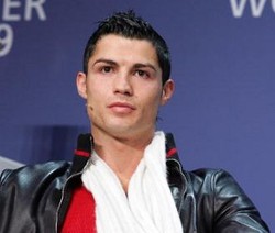 Perkenalkan, Cristiano Ronaldo Jr.