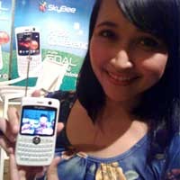 Ponsel TV Hybrid Pertama di Indonesia