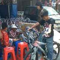 Tahun Ajaran Baru Omzet Penjualan Sepeda Meningkat