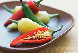 Amankah Konsumsi Pedas Saat Hamil?