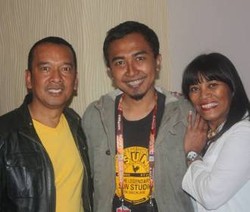 Dijamu Keluarga Van Bronckhorst