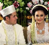 Sissy Priscilia Dinikahi Rifat Sungkar