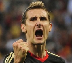 Jerman Tanpa Klose, Podolski dan Lahm