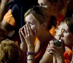 Amsterdam Hening Massal