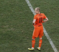 Maaf Belanda, Kali ini Spanyol Dulu