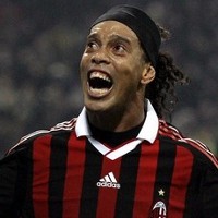 Ronaldinho Ingin ke Flamengo