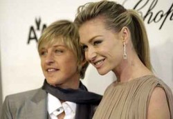 Wanita Masih Bisa Jadi Lesbian di Usia Matang 