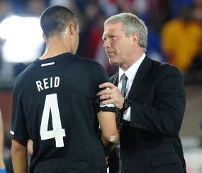 Herbert Lanjut Tangani Selandia Baru 