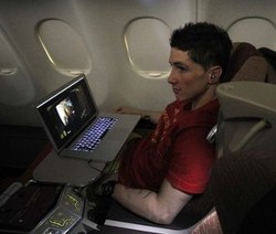 Torres Dihadiahi Cedera