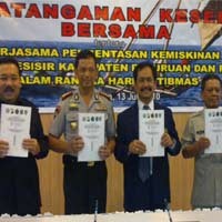 Ditpolair dan Unibraw Entas Kemiskinan di Pesisir 2 Kabupaten