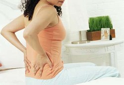 10 Kebiasaan Buruk yang Memicu Sakit Punggung