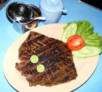 Pedas dan Gurih Pari Van Java