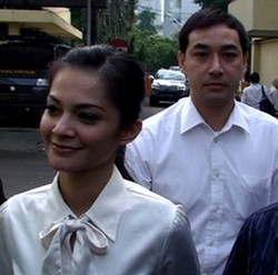 Cut Tari Batal Jadi Kejutan di Ultah Insert ke-7