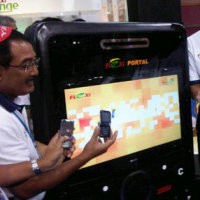 Telkom Gelontorkan 300 Ribu Ponsel Flexi Portal