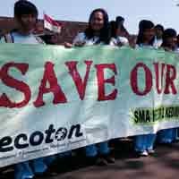 Penambangan Pasir Mekanik Marak, ECOTON Somasi Menteri PU