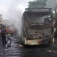Saksi Mata: Bus Dahlia Tabrak 4 Motor, 3 Mobil dan 1 Truk
