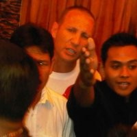 Pelatih Chris John Digelandang ke Polda