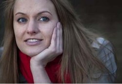 Menjalani Hidup Sebagai Orang Gila