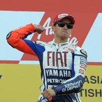 Lorenzo Memburu yang Pertama