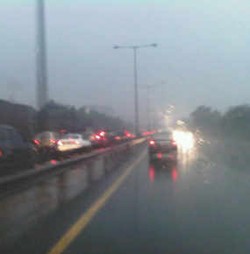 Hujan Mengguyur, Jakarta Macet Dimana-mana