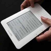 Amazon Digugat Soal Teknologi Kindle 