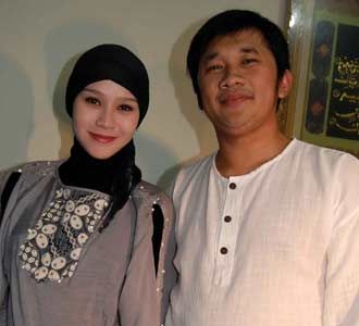 Kebahagiaan Hanung-Zaskia Mecca