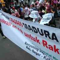 Tak Ada Sosialisasi, Eksplorasi Migas Bangkalan Didemo Warga